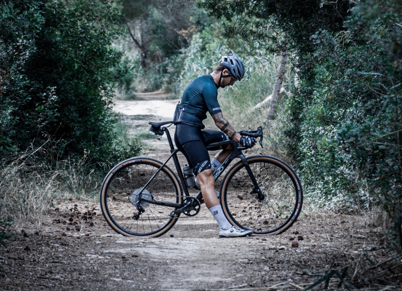 New Struggle Gravel Weekender in Mallorca for 2025